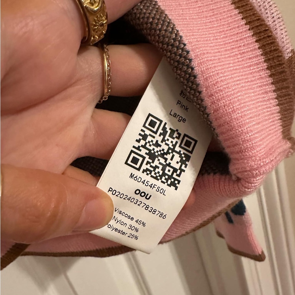 Pink Patterned Women's Sweater - Picture 2 of 2